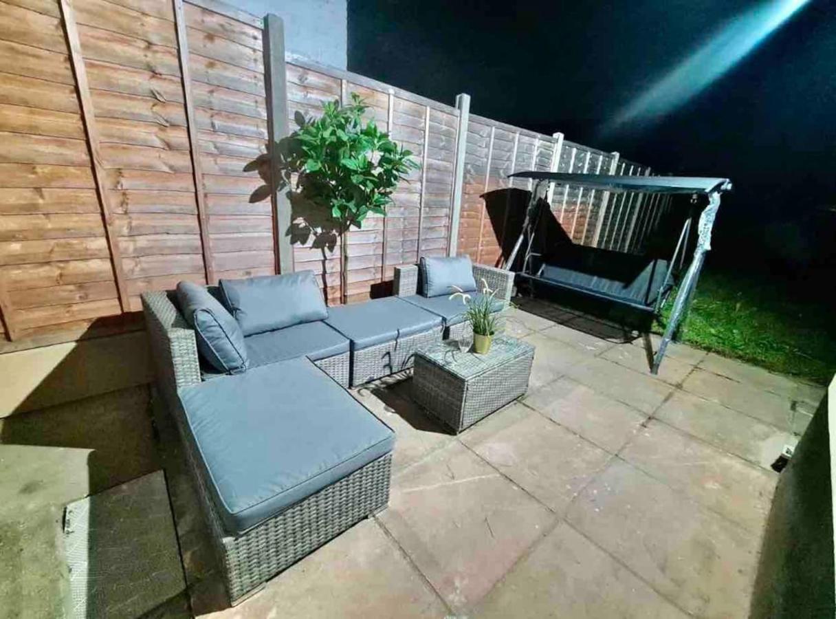 Villa L A Place Croydon, London à Norwood Extérieur photo